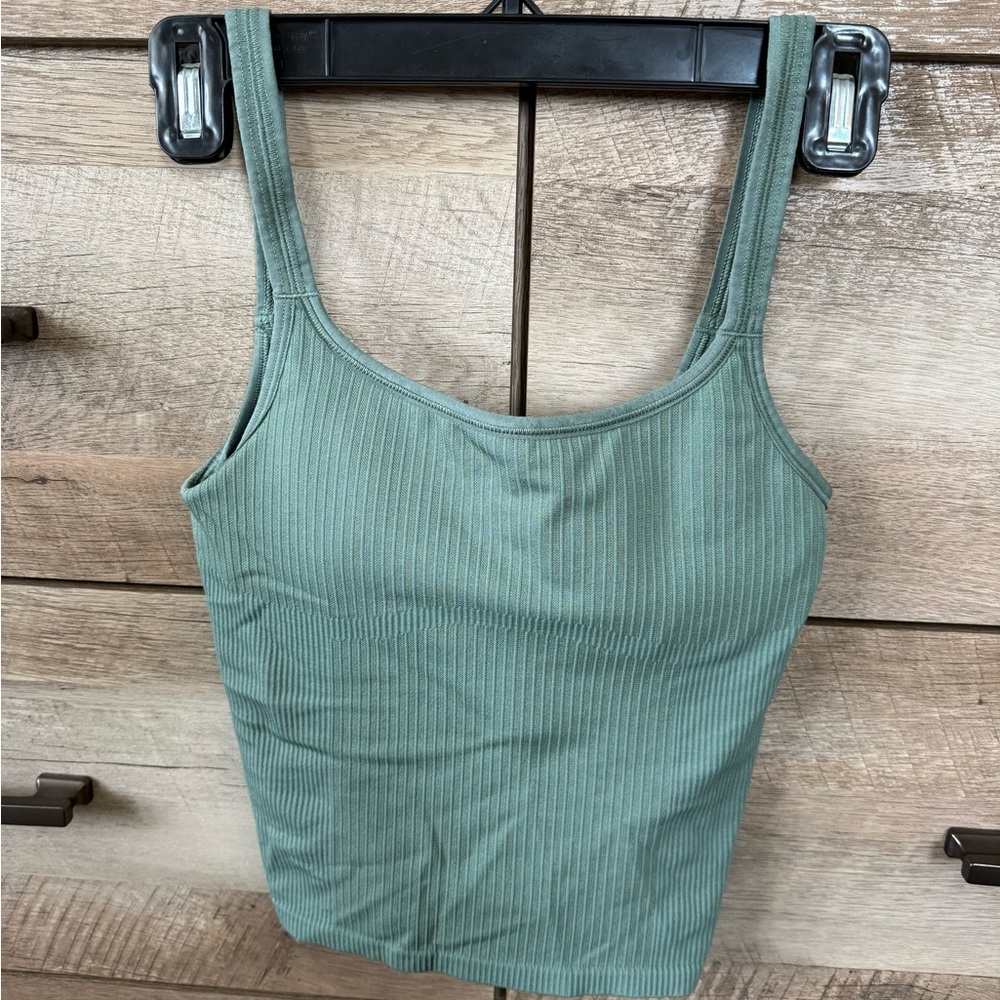Lululemon Green Ribbed Women's Tank Top